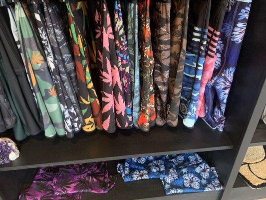 Board shorts and exercise clothes - 06/2022