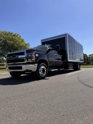 The lowest load angle of any American car carrier. Made in Detroit.