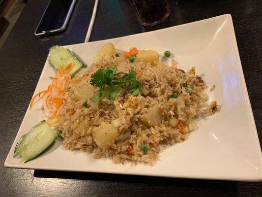 Pineapple fried rice