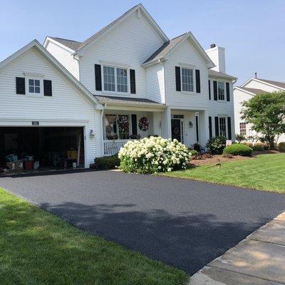A & B Paving