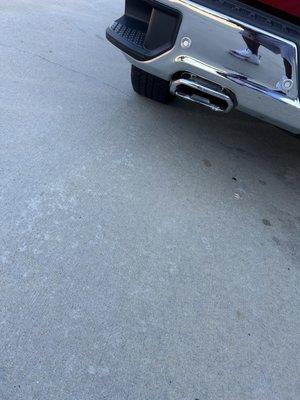 Exhaust frame detaching