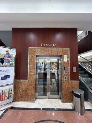 Dillard's Atlantic Station Elevator