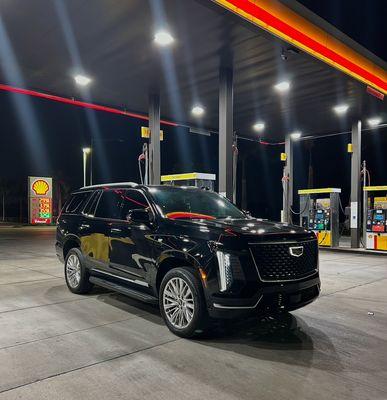 Luxury Lifestyles 305