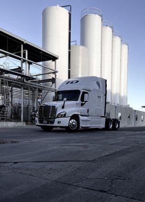 hd trucking transport