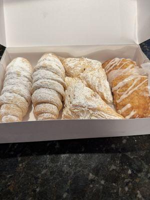 Abbot Village Bakery & Cafe