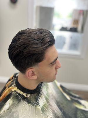 Taper with scissors