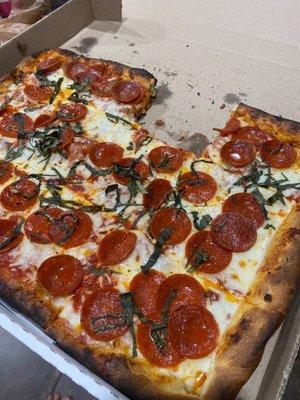 16" Deep Dish Chicago Style