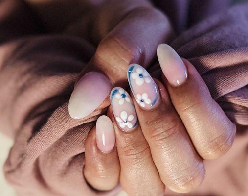 Nail Glamour