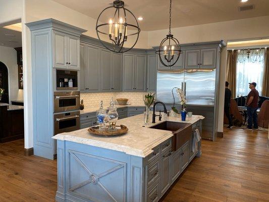 Arizona Custom Cabinets