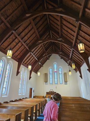 Beautiful church with original stained glass and intricate wood ceiling. Friendly, welcoming people, sharing the grace and mercy of God.