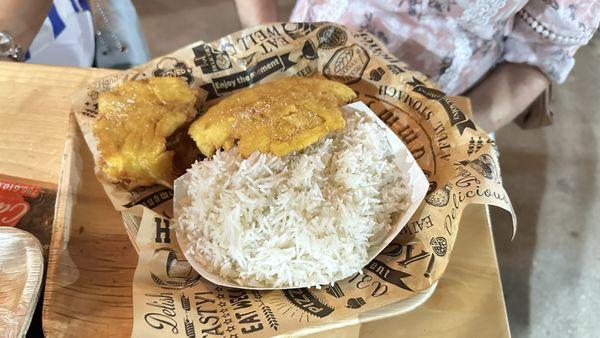 White rice with tostones