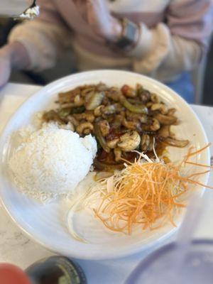 Stir Stir-fried Cashew Nut with chicken