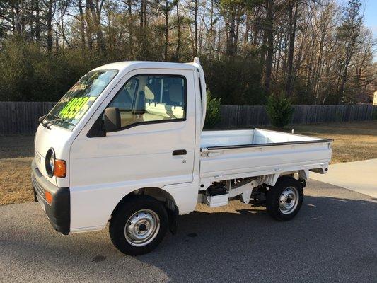 Grand Pointe Mini Trucks. 1995 Suzuki 4wd, Excellent condition!