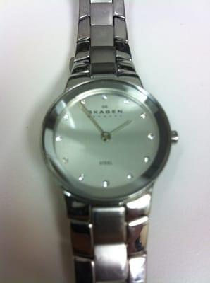 Battery replaced in 5 minutes !!