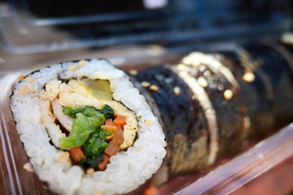 Vegetable kimbap