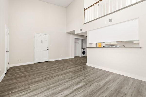 Chatsworth Plaza Apartments