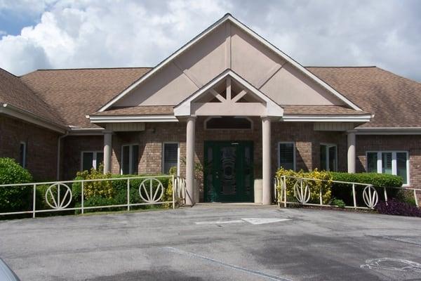 Gilliam Maxwell, DDS