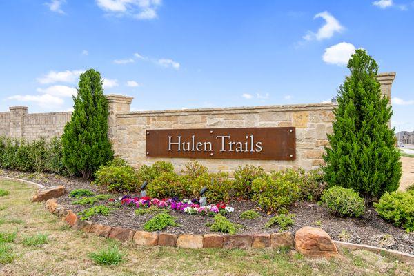 Hulen Trails by Risewell Homes