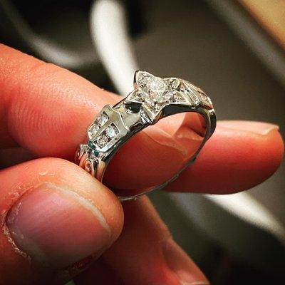 No Roses Artisan Jewelry Los Angeles