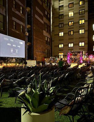 Rooftop Cinema Club Midtown