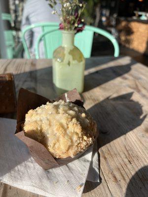 Slow Hand Coffee  Bakeshop