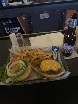 Cheeseburger and fries