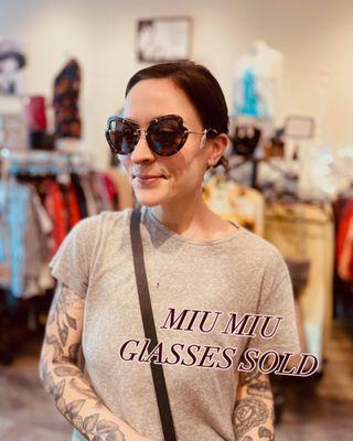 Dress to the 9's Consign