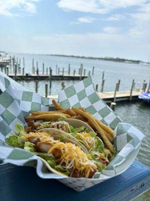 Capt Max's Dockside Bar and Grill & the Upper Deck