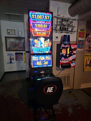 The Quonset Bar and Grill