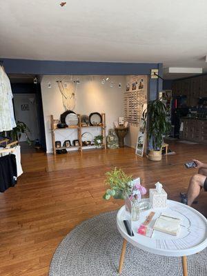 Riffs Yoga Studios - Bird Rock