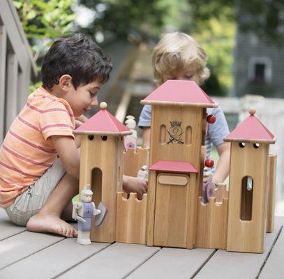 Nova Natural Toys & Crafts