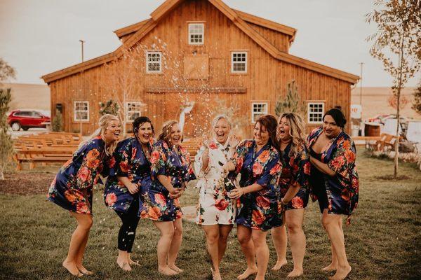 Heartland Country Barn