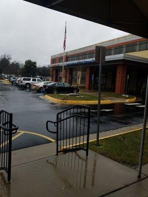 Very nice facility, quick service, horrible reception for internet though