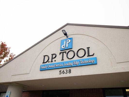 D P Tool & Machine
