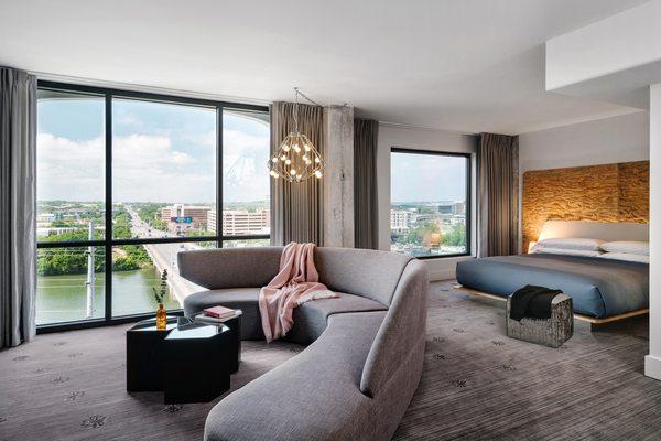 Lakeview Suite