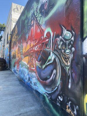 Right side of mural.