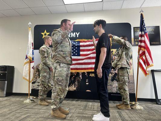 Military Recruiting Office - U.S. Army