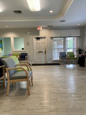 Thomas and Moore Pediatric Dentistry