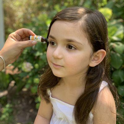 Essential oil blends safe for direct skin application