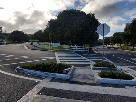 Corona times at a usually busy intersection