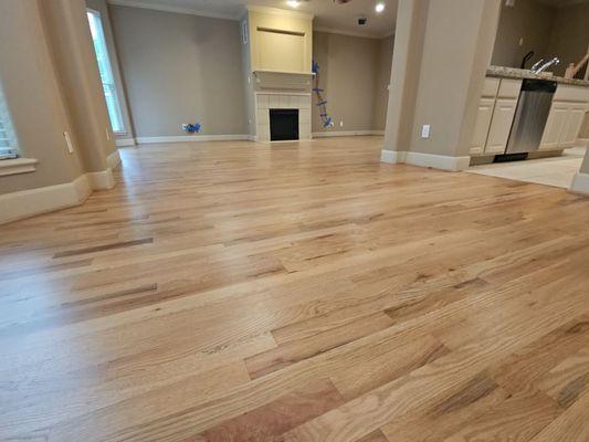 Solid Hardwood Red Oak on Bona water based fonish