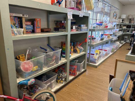 Community Projects Thrift Shop