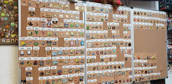 Bitz & Buttons: Toys & Collectibles