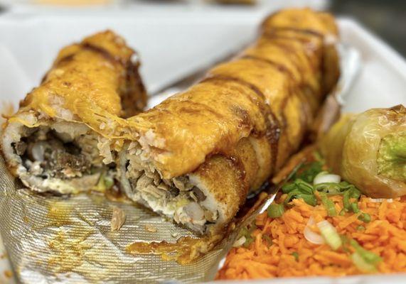 Sushi Y Tacos Del Valle