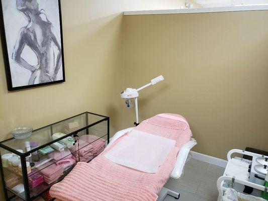 Preet Beauties Day Spa 3