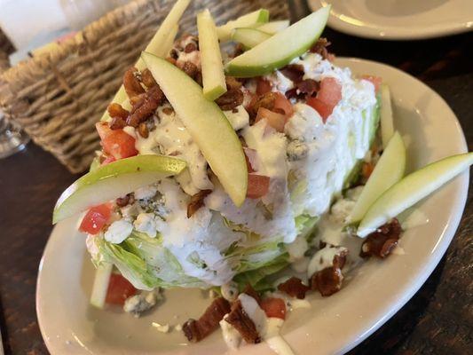 Wedge salad (side)