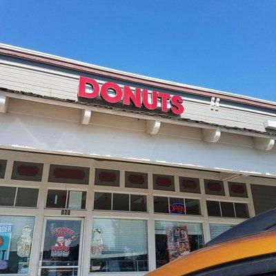Lemoore Donuts