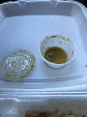 Lil ass sauce they gave me even check tha bag if it spilled any n nope nun this shi suck