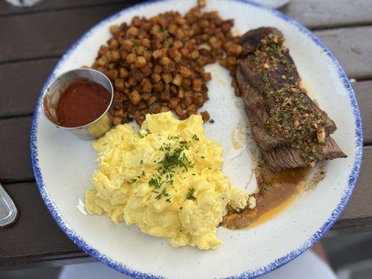 Steak and eggs meal