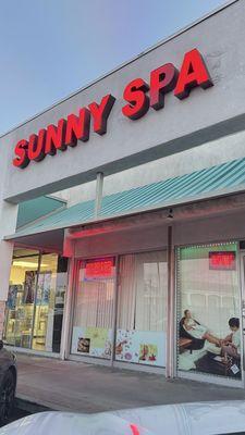 Sunny Spa Massage